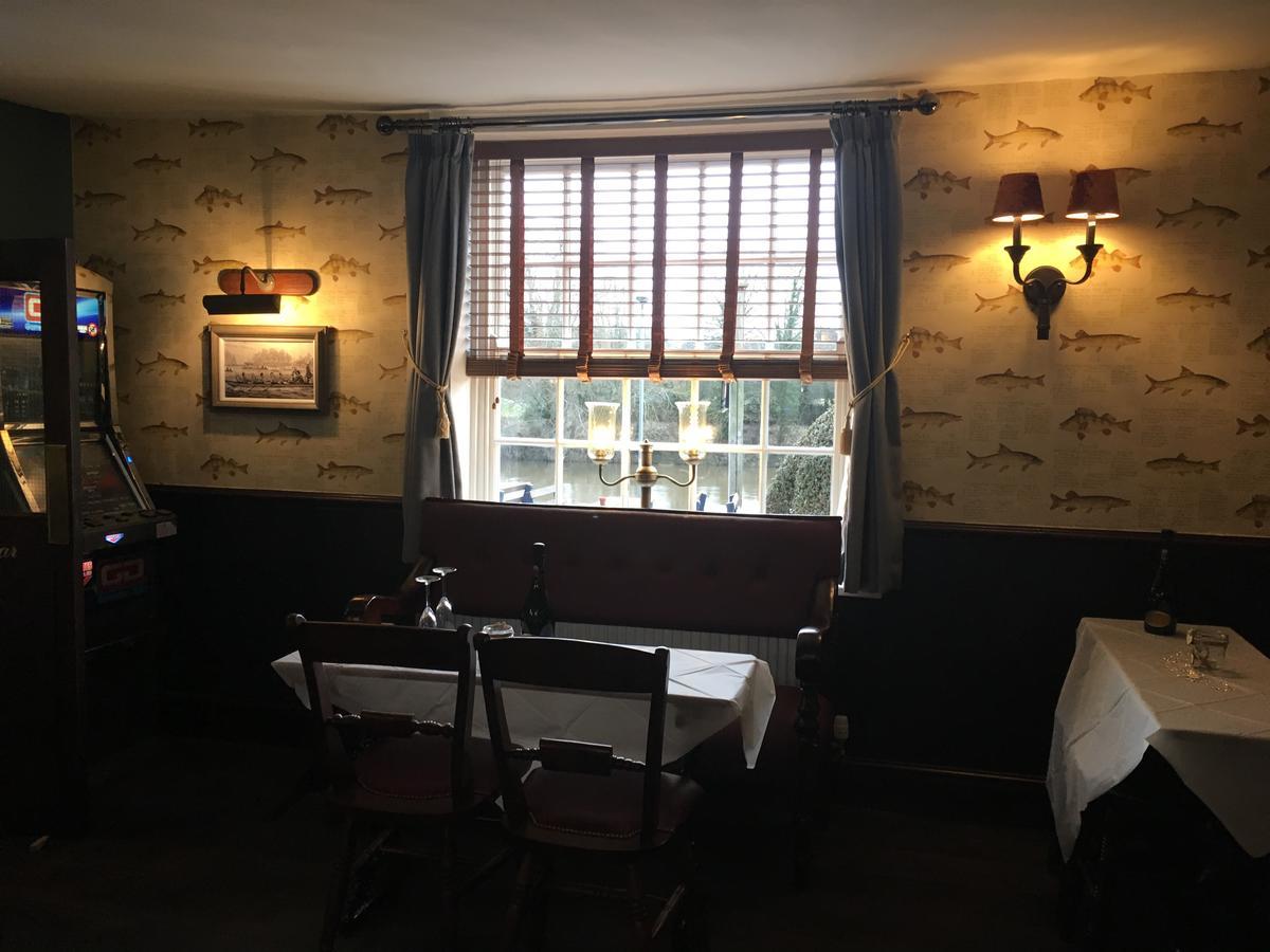 The Angel Inn Stourport Exteriör bild